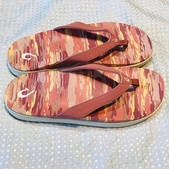 Olukai Sandals - Picture 4 of 7